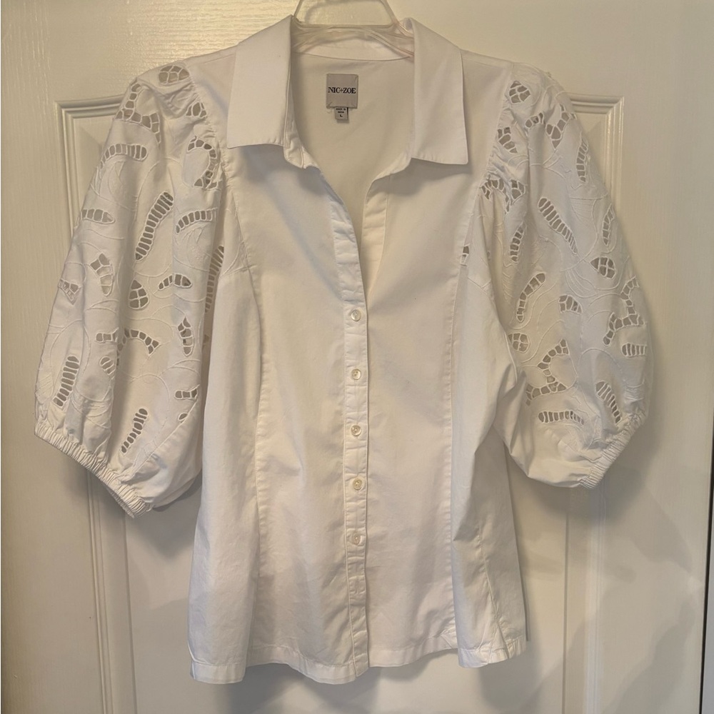 Nick+Zoe Size Large Eyelet Sleeve Stretch Cotton Button-up Shirt - Picture 3 of 6